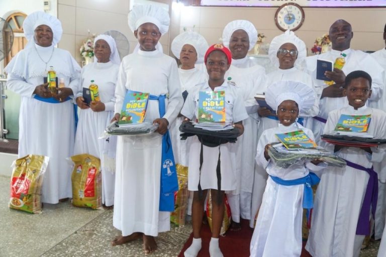 BSN Donates Bibles, Food Items Worth Over ₦50.3m to IDPs, Others